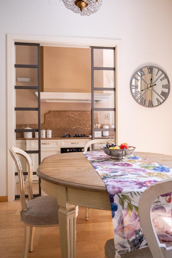 Central And Roomy Near The Station And Duomo - Homeunity Florens Exteriör bild